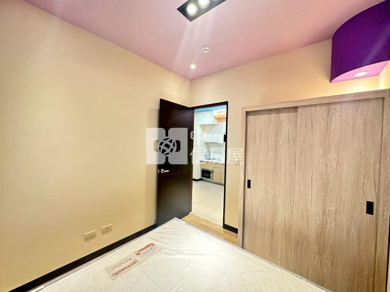 璽來登陽光露臺2房大車位房屋室內格局與周邊環境