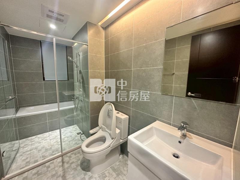 璽來登陽光露臺2房大車位房屋室內格局與周邊環境