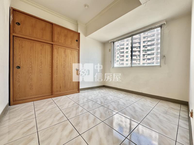 賴厝學區惠宇視野3+1房車位房屋室內格局與周邊環境