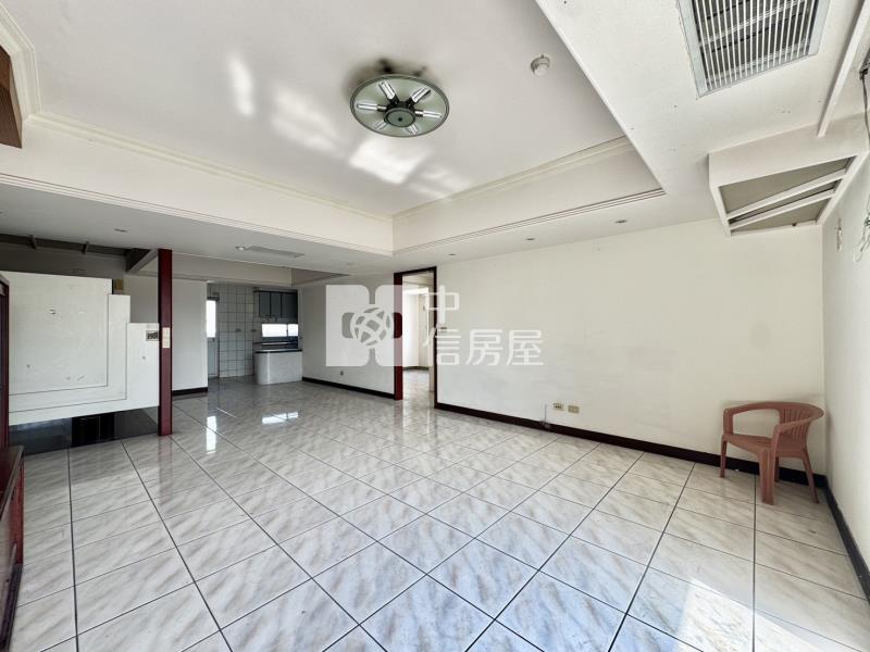 賴厝學區惠宇視野3+1房車位房屋室內格局與周邊環境