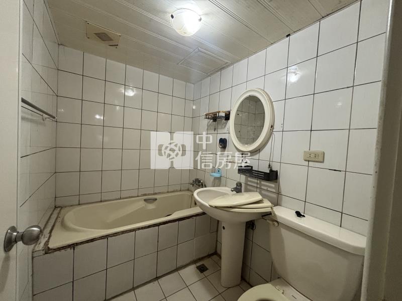 平鎮車站領袖王朝美三房房屋室內格局與周邊環境