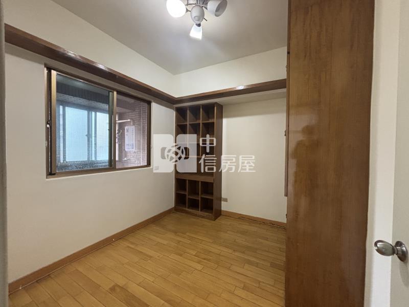 平鎮車站領袖王朝美三房房屋室內格局與周邊環境