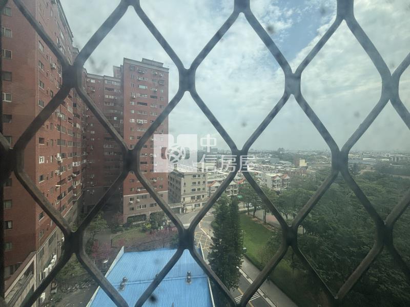 平鎮車站領袖王朝美三房房屋室內格局與周邊環境