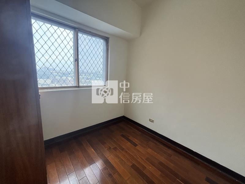 平鎮車站領袖王朝美三房房屋室內格局與周邊環境