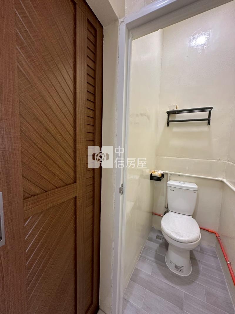 苓雅商業區全新翻修樓寓房屋室內格局與周邊環境