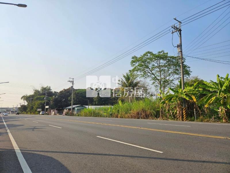 臨20米阿里山公路旁6分6美農地房屋室內格局與周邊環境