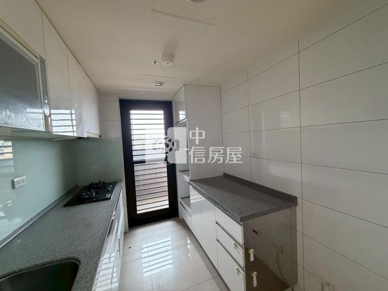 部桃旁超新景觀三房車(中信卓越團隊)房屋室內格局與周邊環境