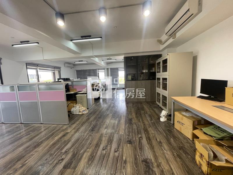 3880萬青埔高鐵、A18商貿總部商辦房屋室內格局與周邊環境