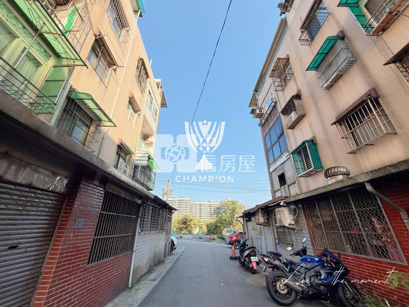 【冠軍】新豐街加蓋4+5樓獨立進出房屋室內格局與周邊環境