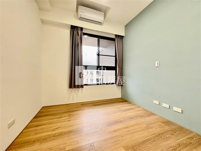 君大院 頂樓帝王戶連號雙平車房屋室內格局與周邊環境