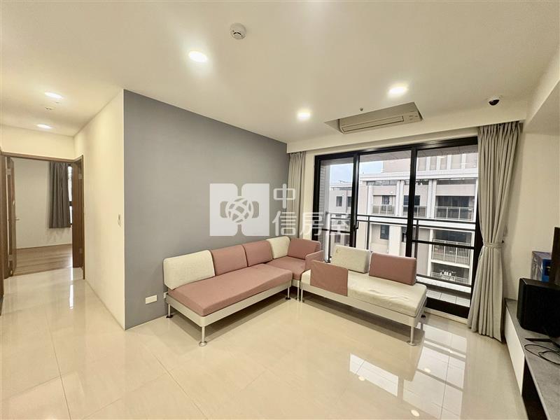 君大院 頂樓帝王戶連號雙平車房屋室內格局與周邊環境