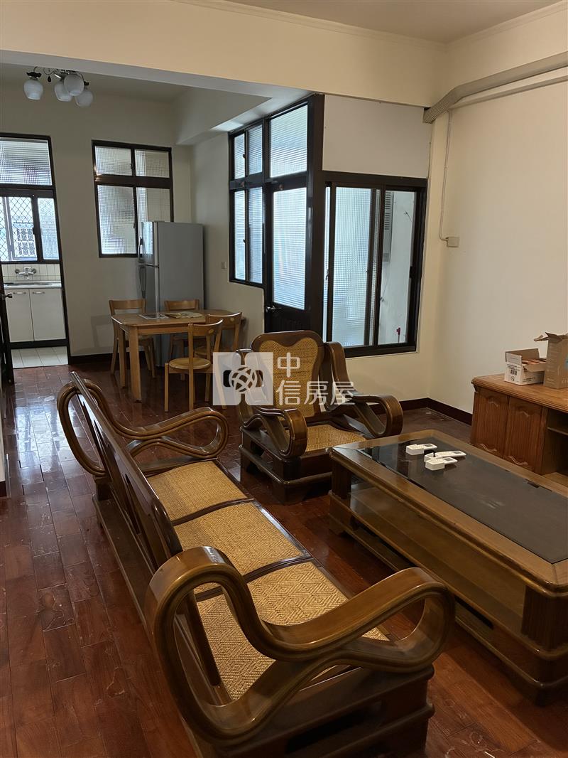 教育大學三樓3房美寓房屋室內格局與周邊環境