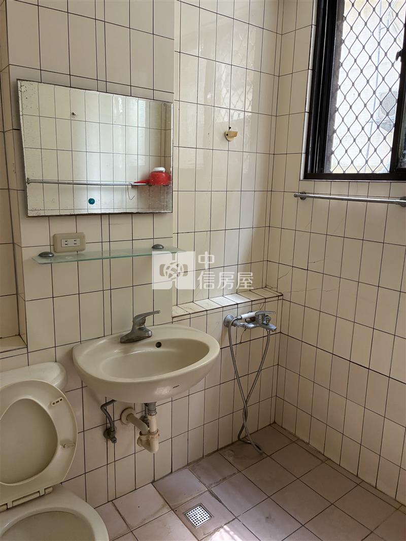 教育大學三樓3房美寓房屋室內格局與周邊環境