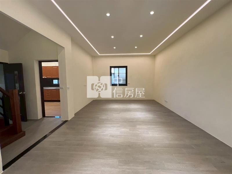 A20全新整理透天房屋室內格局與周邊環境