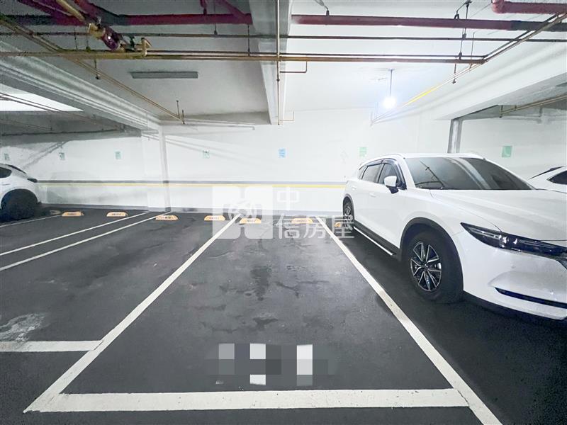 班芙春泉2房平車房屋室內格局與周邊環境