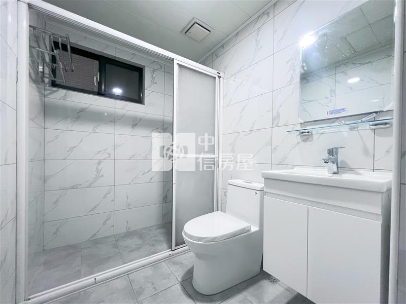 班芙春泉2房平車房屋室內格局與周邊環境