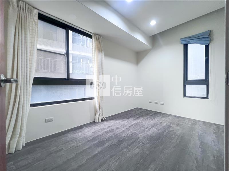 班芙春泉2房平車房屋室內格局與周邊環境