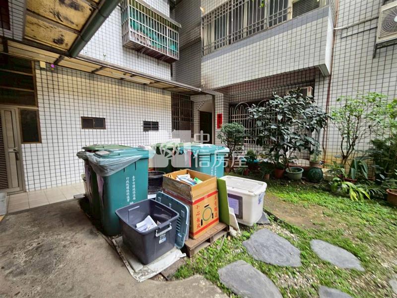 (專)南屯新都名邸2房附車位房屋室內格局與周邊環境