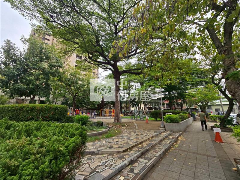 (專)南屯新都名邸2房附車位房屋室內格局與周邊環境