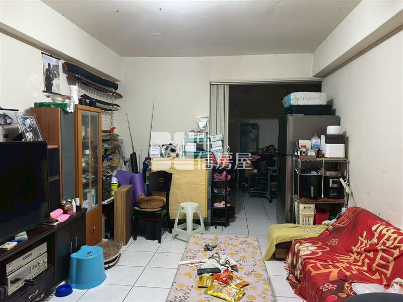 波士頓稀有1樓店住房屋室內格局與周邊環境