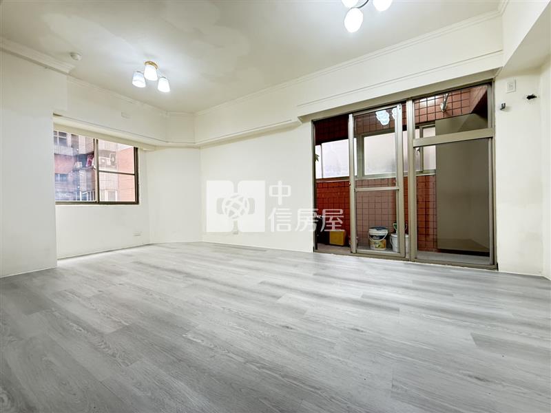 楊梅體育園區凱撒整新美三房房屋室內格局與周邊環境