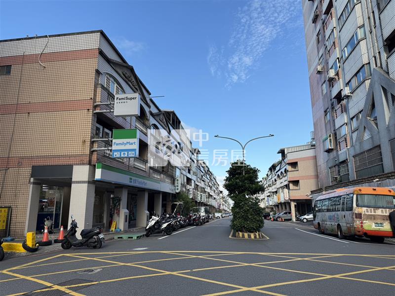 楊梅體育園區凱撒整新美三房房屋室內格局與周邊環境