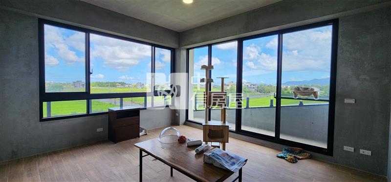 宜蘭員山獨棟電梯農舍房屋室內格局與周邊環境