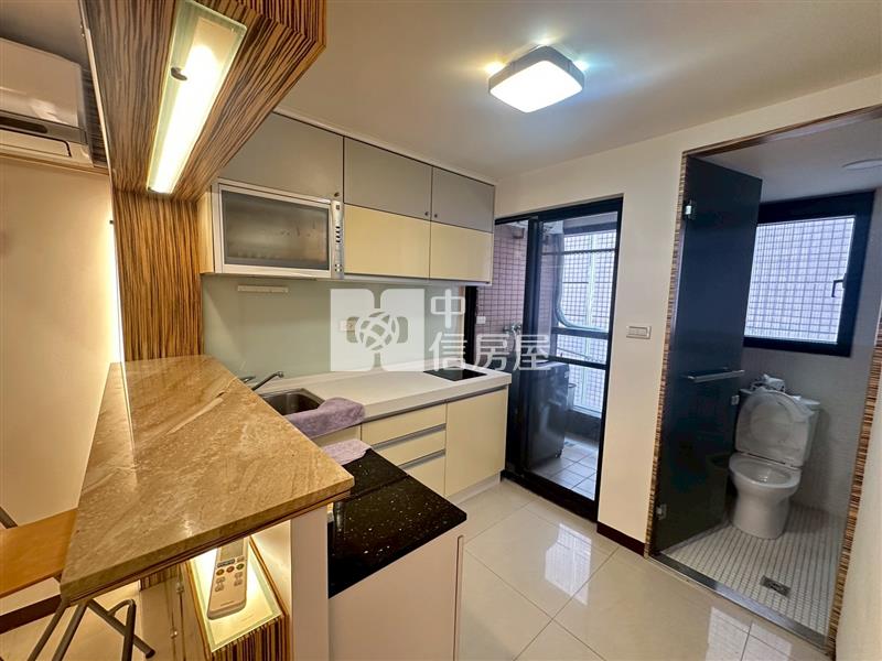 ▲東方帝景摩登樓中樓房屋室內格局與周邊環境