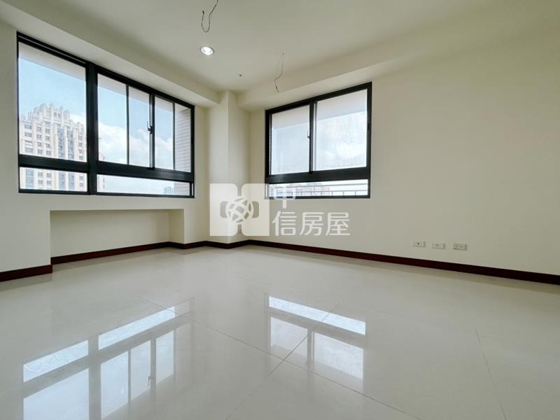 竹北遠百三房平車房屋室內格局與周邊環境