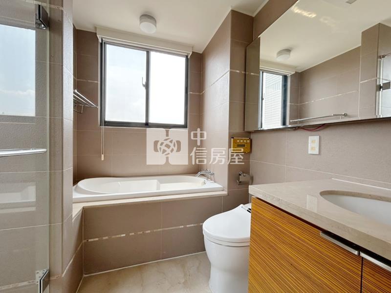 竹北遠百三房平車房屋室內格局與周邊環境