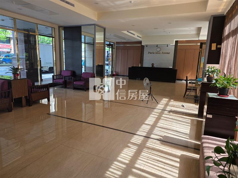 南崁市中心中正路上大三房車！臻愛巴黎房屋室內格局與周邊環境