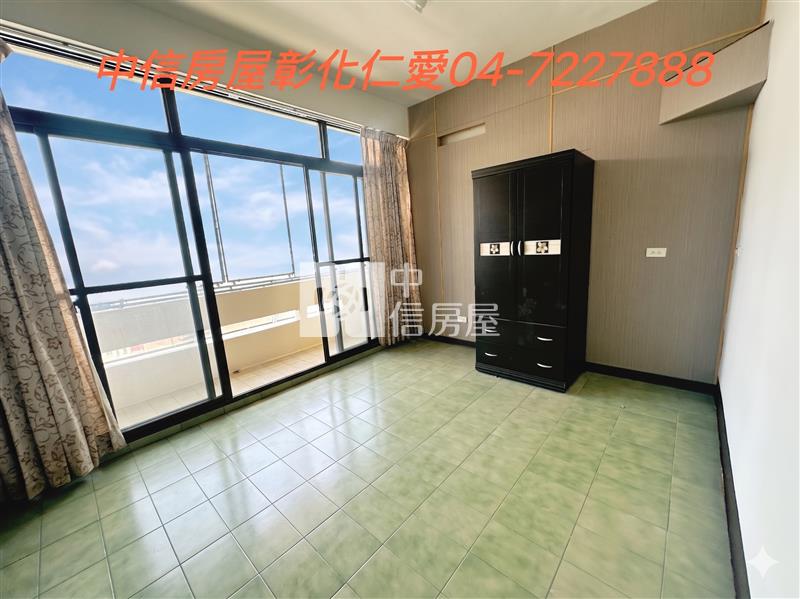 大竹國小車庫透天房屋室內格局與周邊環境