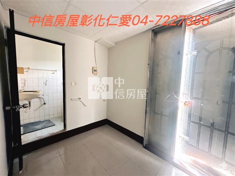 大竹國小車庫透天房屋室內格局與周邊環境