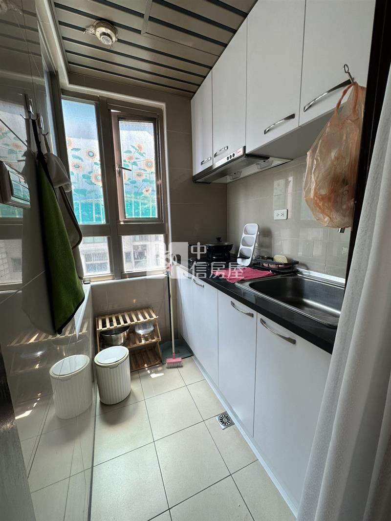 專~SOGO旁海華國際會館精景觀美套房房屋室內格局與周邊環境