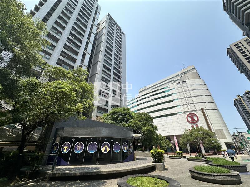 專~SOGO旁海華國際會館精景觀美套房房屋室內格局與周邊環境