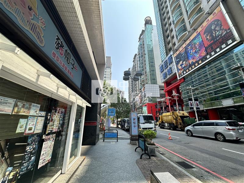 專~SOGO旁海華國際會館精景觀美套房房屋室內格局與周邊環境