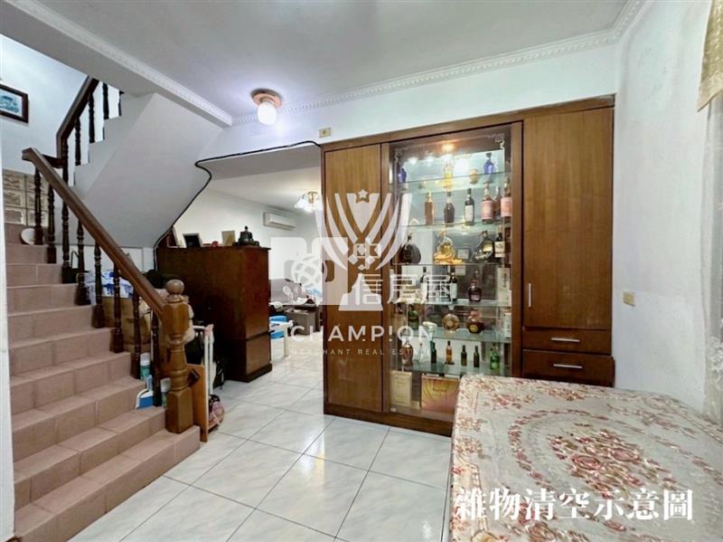 【冠軍商仲】市區鄰路旁獨棟透天房屋室內格局與周邊環境