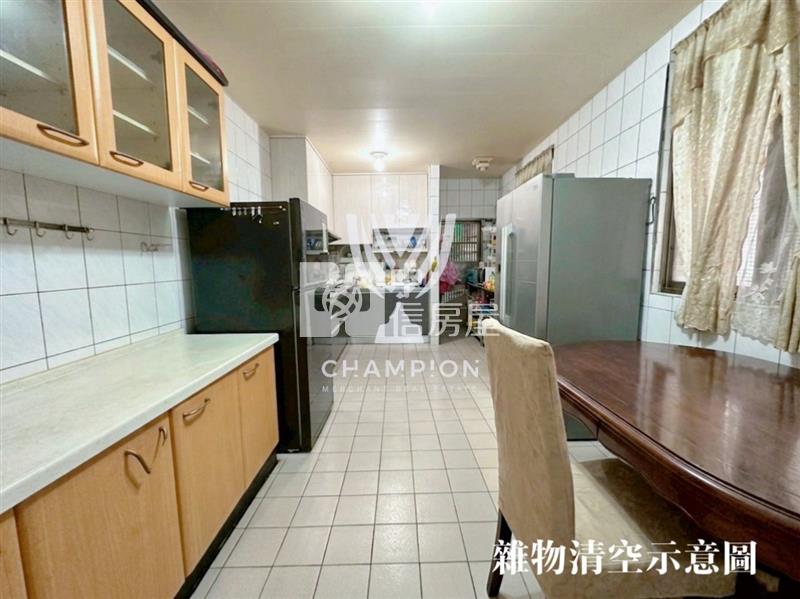 【冠軍商仲】市區鄰路旁獨棟透天房屋室內格局與周邊環境