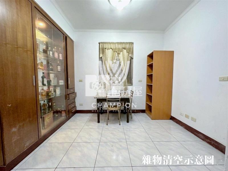 【冠軍商仲】市區鄰路旁獨棟透天房屋室內格局與周邊環境