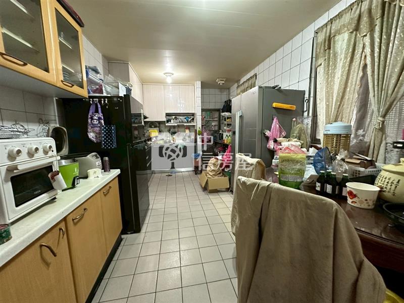 【冠軍商仲】市區鄰路旁獨棟透天房屋室內格局與周邊環境