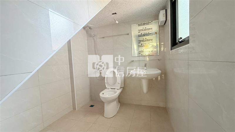 湖子內健康二路車庫別墅房屋室內格局與周邊環境