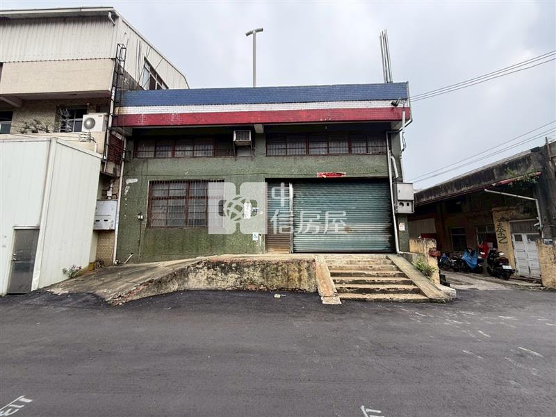 中興路旁大面寬廠房房屋室內格局與周邊環境