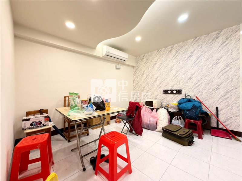 內壢站前低樓層3樓美寓房屋室內格局與周邊環境