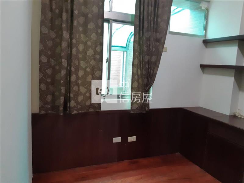 ●七堵花園電梯三房車房屋室內格局與周邊環境