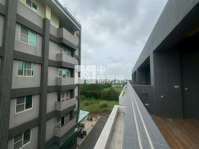 近青埔全新電梯花園別墅(可併排雙車位)(A)(中信卓越團隊)房屋室內格局與周邊環境