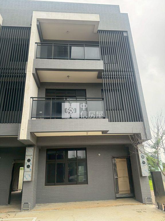 近青埔全新電梯花園別墅(可併排雙車位)(A)(中信卓越團隊)房屋室內格局與周邊環境