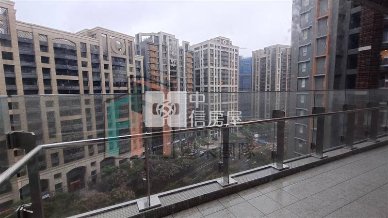 【豐禾】【專】青埔A18中悦全新商辦房屋室內格局與周邊環境