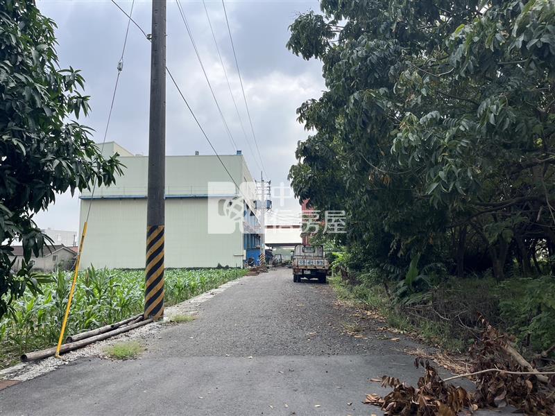 新營工業廠房房屋室內格局與周邊環境