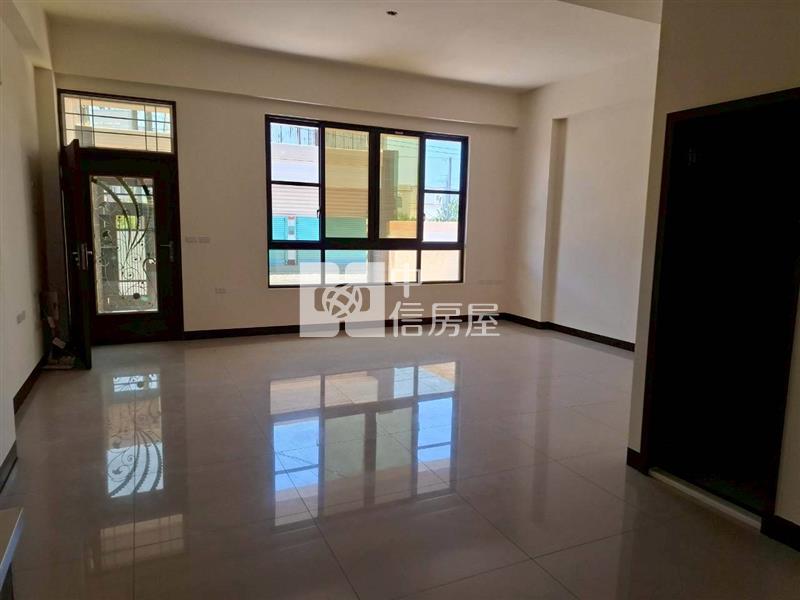 枋寮東海全新臻品孝親雙車墅B1房屋室內格局與周邊環境