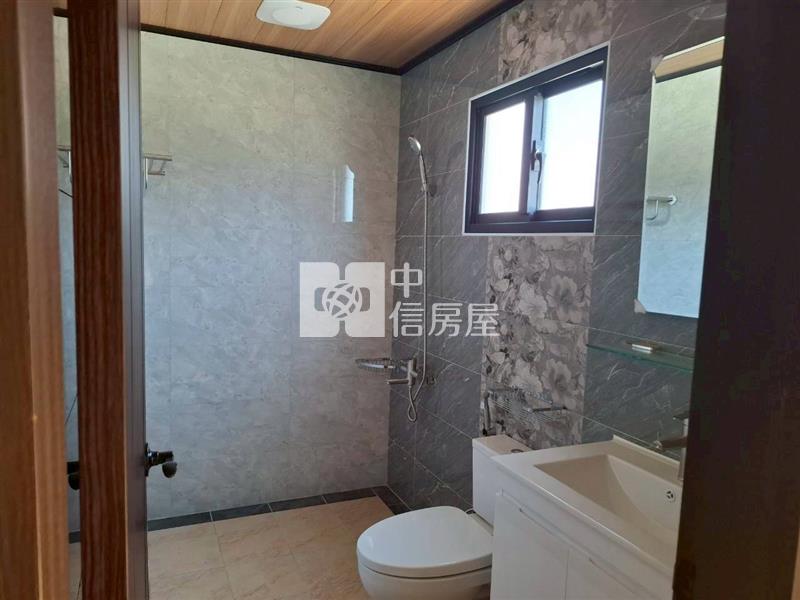 枋寮東海全新臻品孝親雙車墅B1房屋室內格局與周邊環境